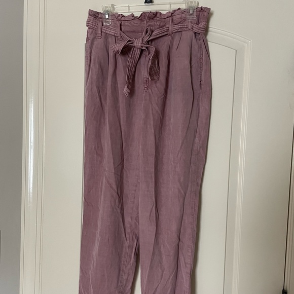 American Eagle Outfitters pink paper bag, high waist, wide leg pants - Picture 2 of 13